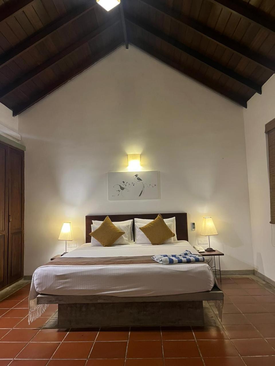 Ehalagala Lake Resort Szigirija Kültér fotó